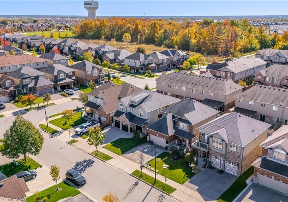 7-kinsman-drive-binbrook-ontario-40836994