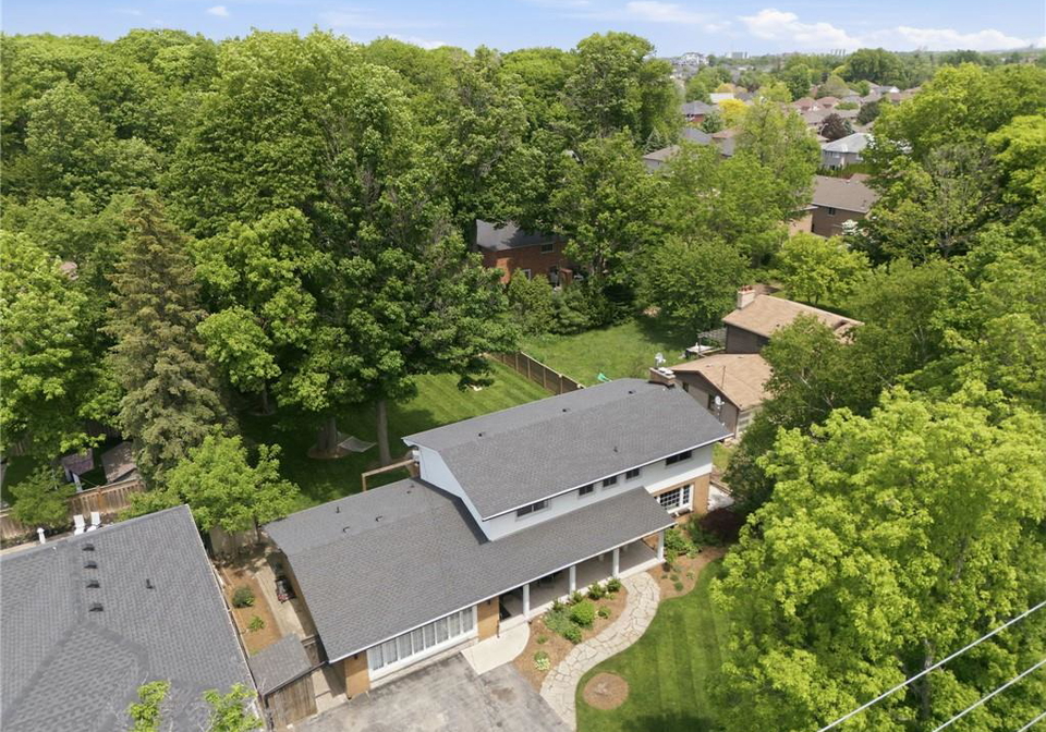 304-stone-church-road-w-hamilton-ontario-40837031