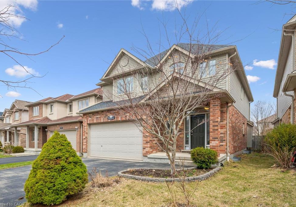 512-wood-nettle-way-waterloo-ontario-40837053