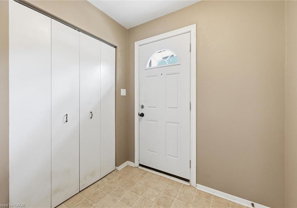 5475-lakeshore-road-burlington-ontario-40837056