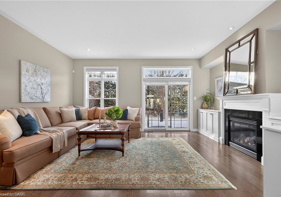 27-black-walnut-crescent-ancaster-ontario-40837115