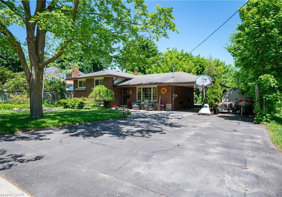 6-gerrard-avenue-cambridge-ontario-40837132