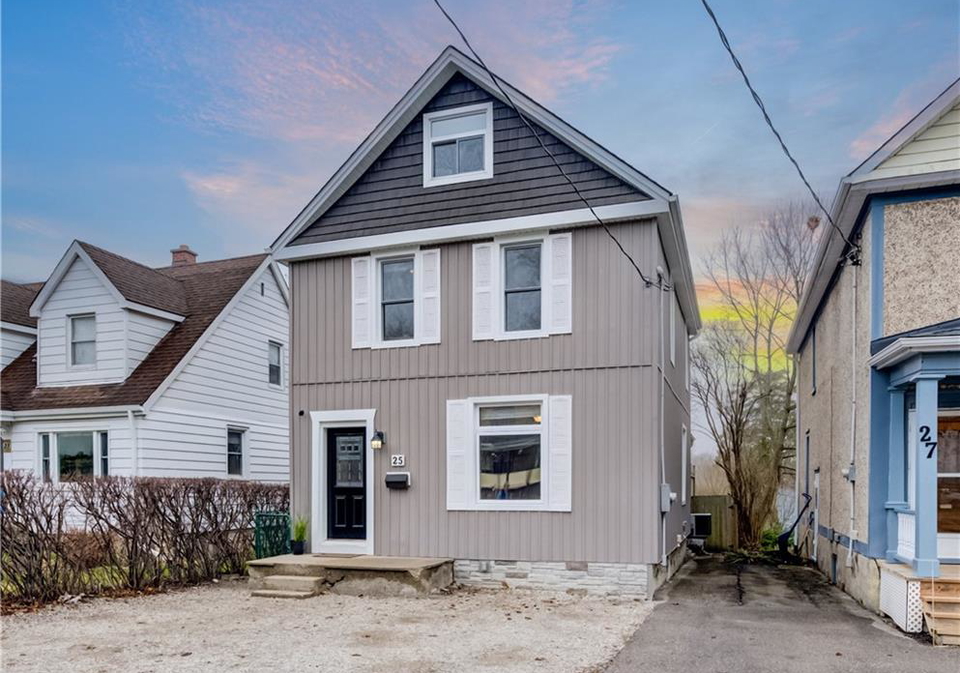 25-john-street-cambridge-ontario-40837144