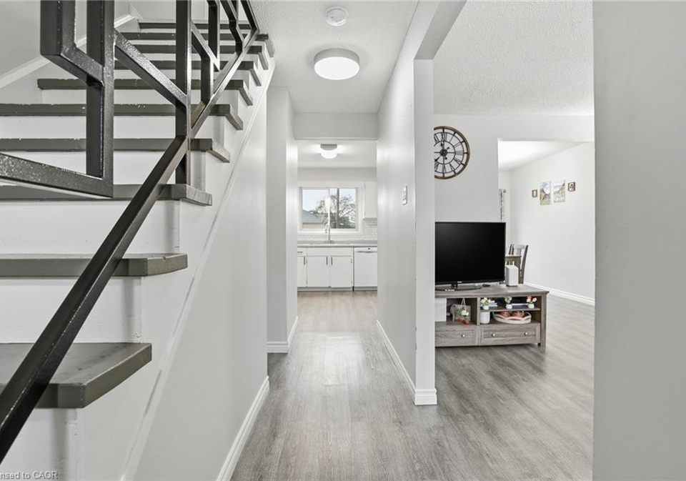 596-grey-street-brantford-ontario-40837157