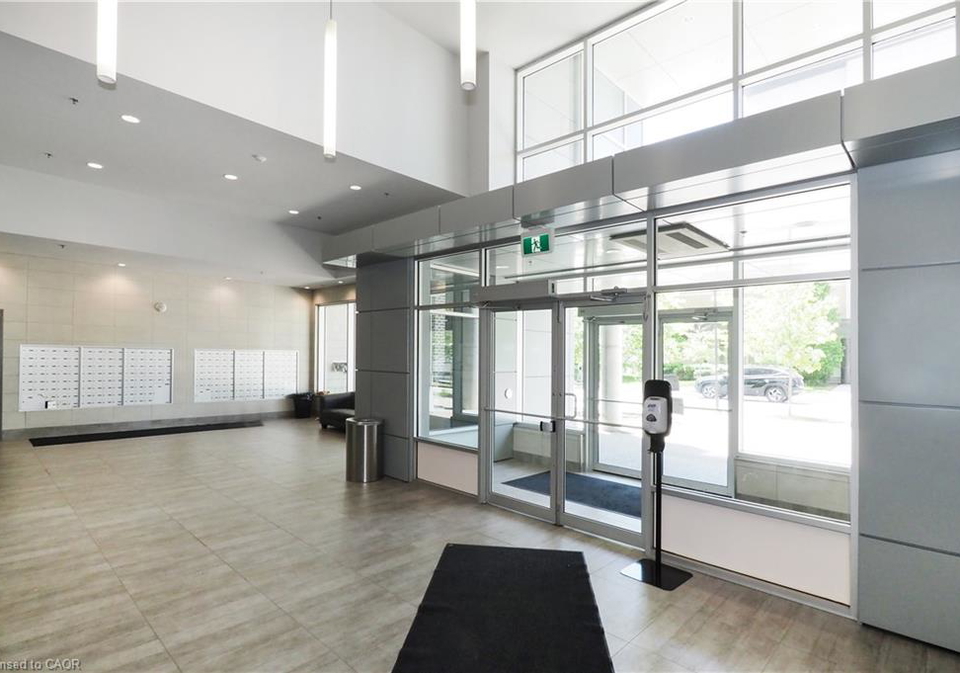 318-spruce-street-waterloo-ontario-40837177