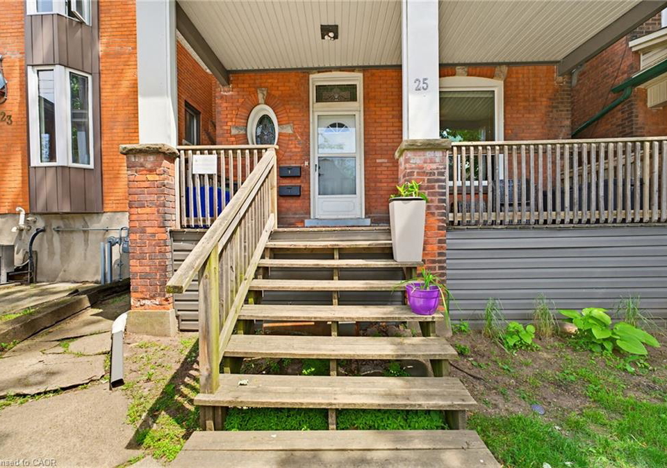 25-strathcona-avenue-s-hamilton-ontario-40837189