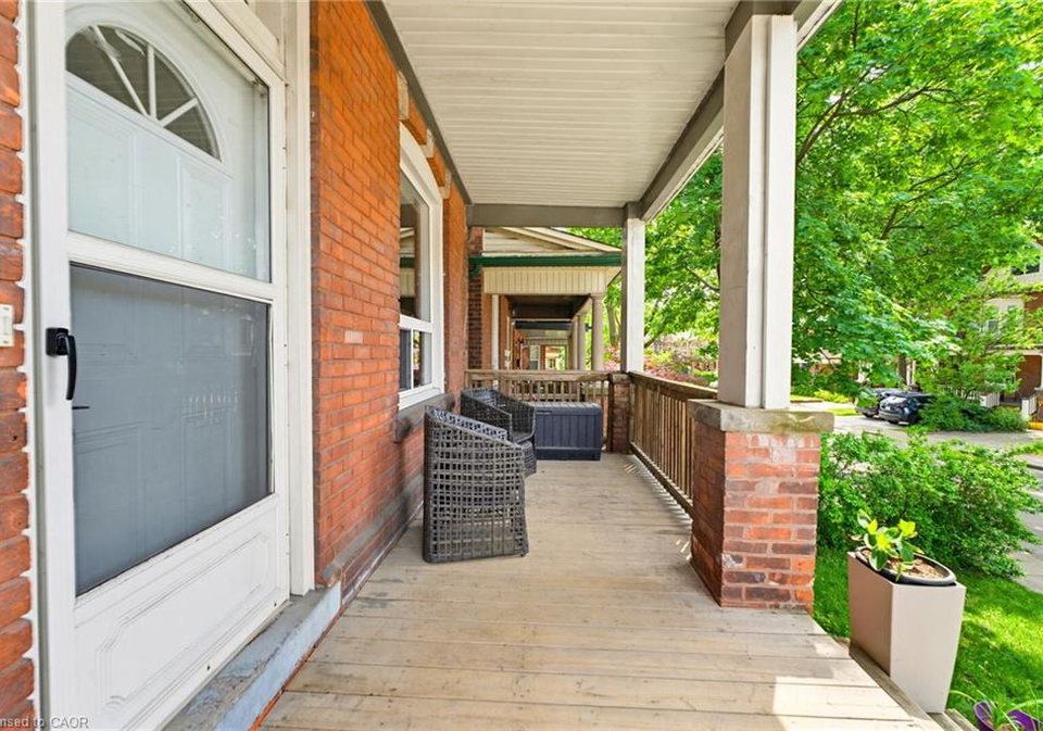 25-strathcona-avenue-s-hamilton-ontario-40837189