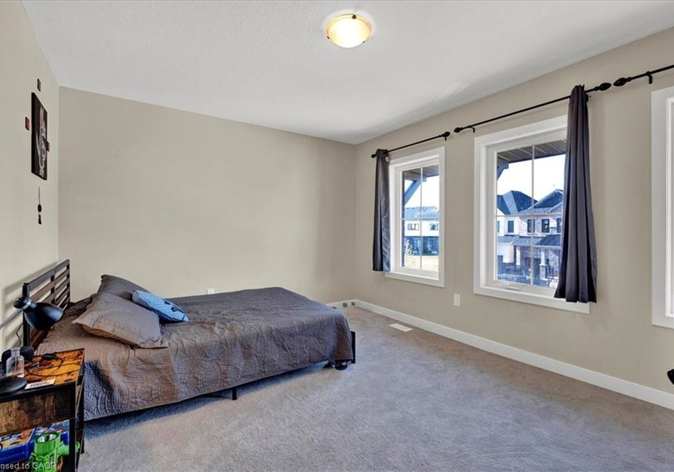 73-stern-drive-welland-ontario-40837190