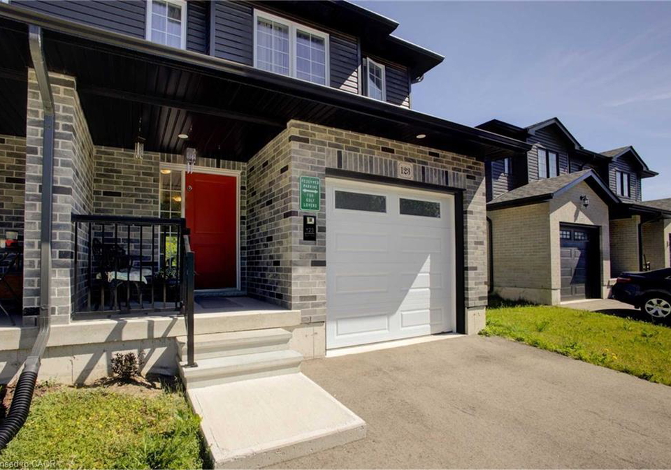 123-egan-avenue-st-marys-ontario-40837197