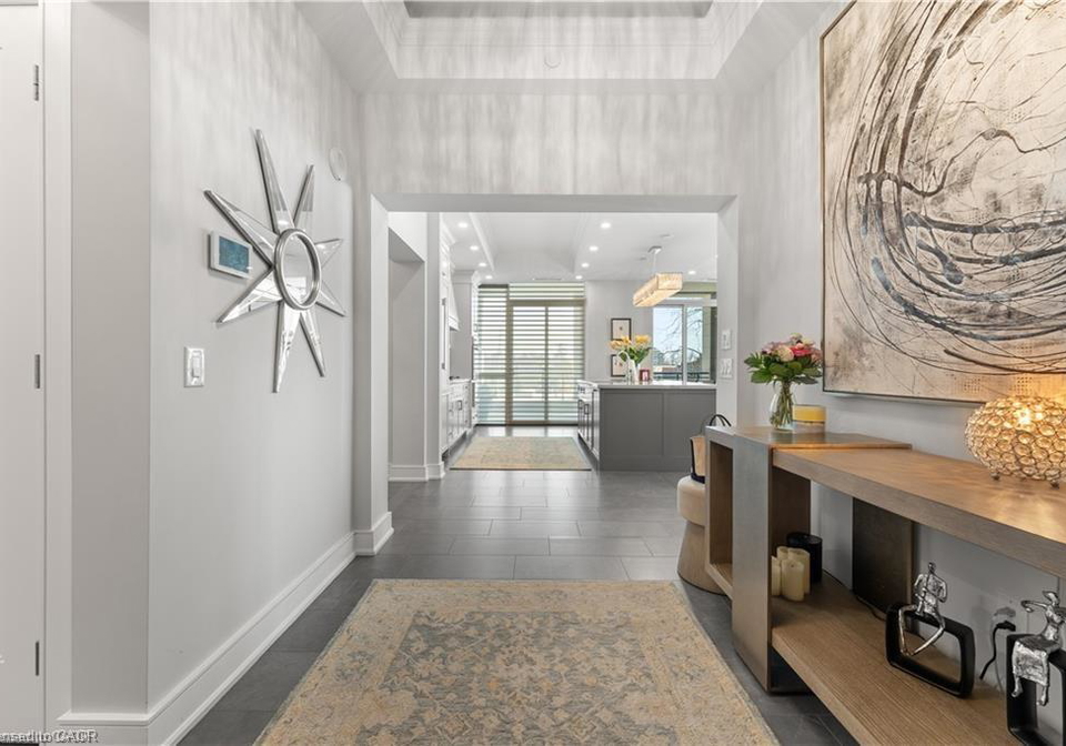 2060-lakeshore-road-burlington-ontario-40837199