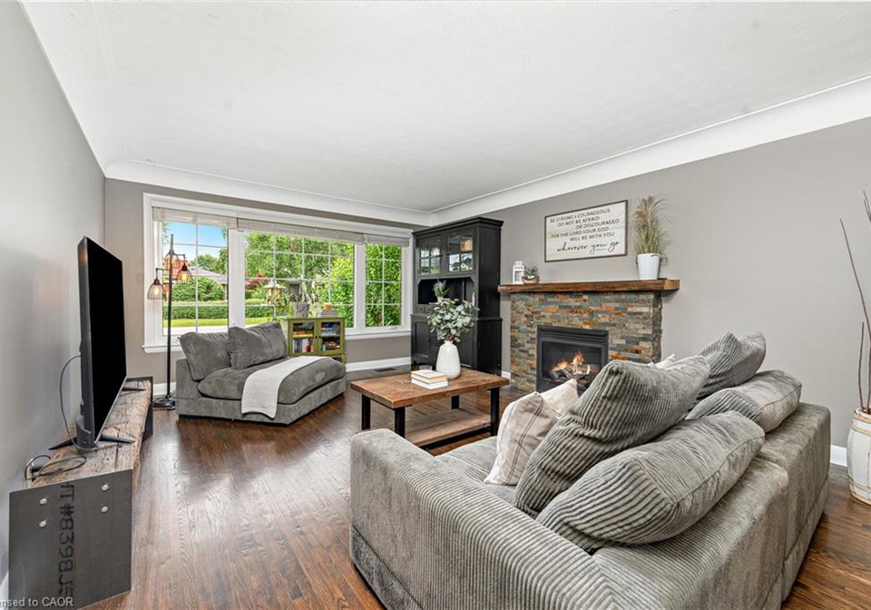 1063-maplehurst-avenue-burlington-ontario-40837205