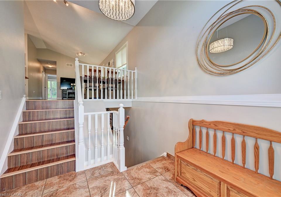15-michelle-court-kitchener-ontario-40837261