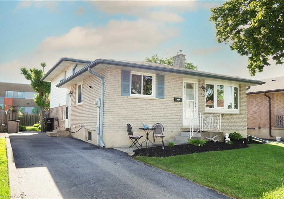 59-bakersfield-drive-cambridge-ontario-40837272