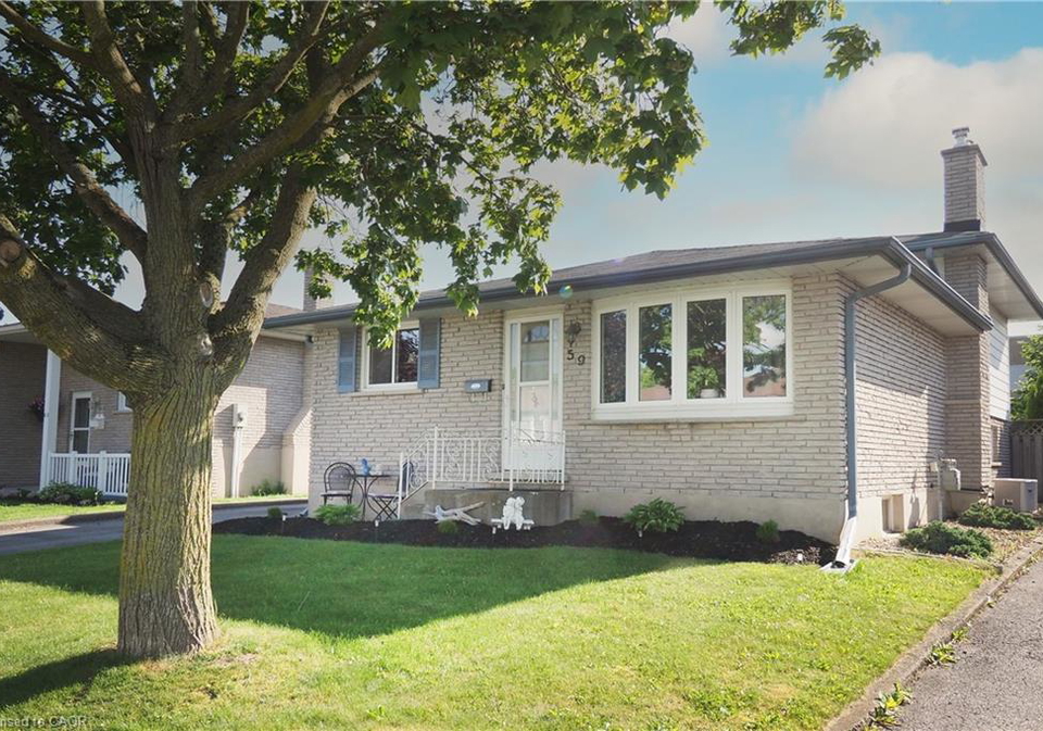 59-bakersfield-drive-cambridge-ontario-40837272