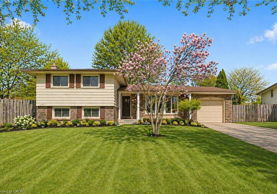 74-macoomb-drive-welland-ontario-40837274