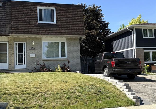 75-lillian-drive-waterloo-ontario-40837275
