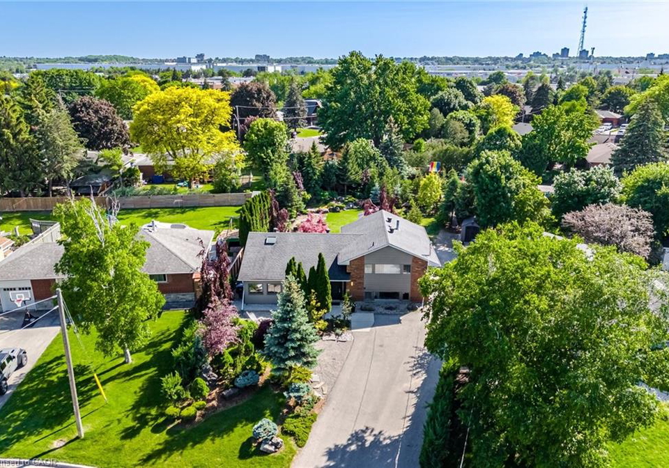 14-plainsman-road-mississauga-ontario-40837301