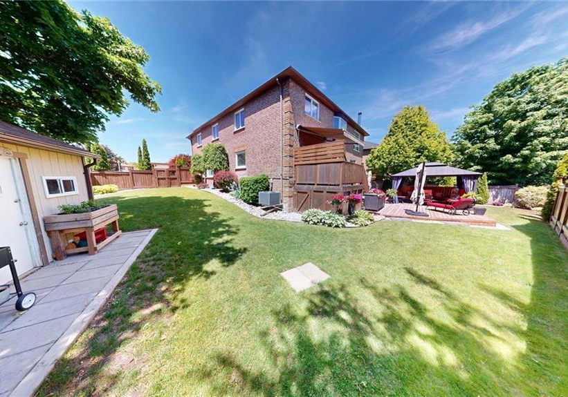 39-falcon-court-cambridge-ontario-40837304