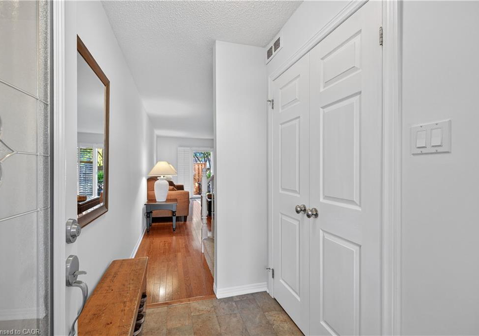 1011-white-oak-drive-burlington-ontario-40837327