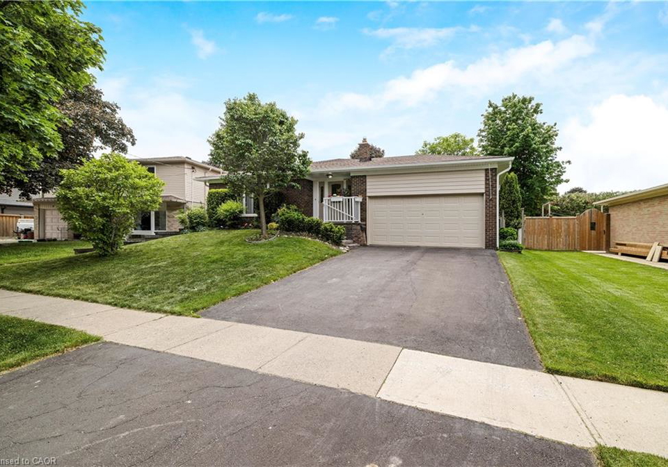 6-metcalfe-court-georgetown-ontario-40837339