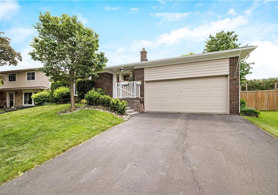 6-metcalfe-court-georgetown-ontario-40837339