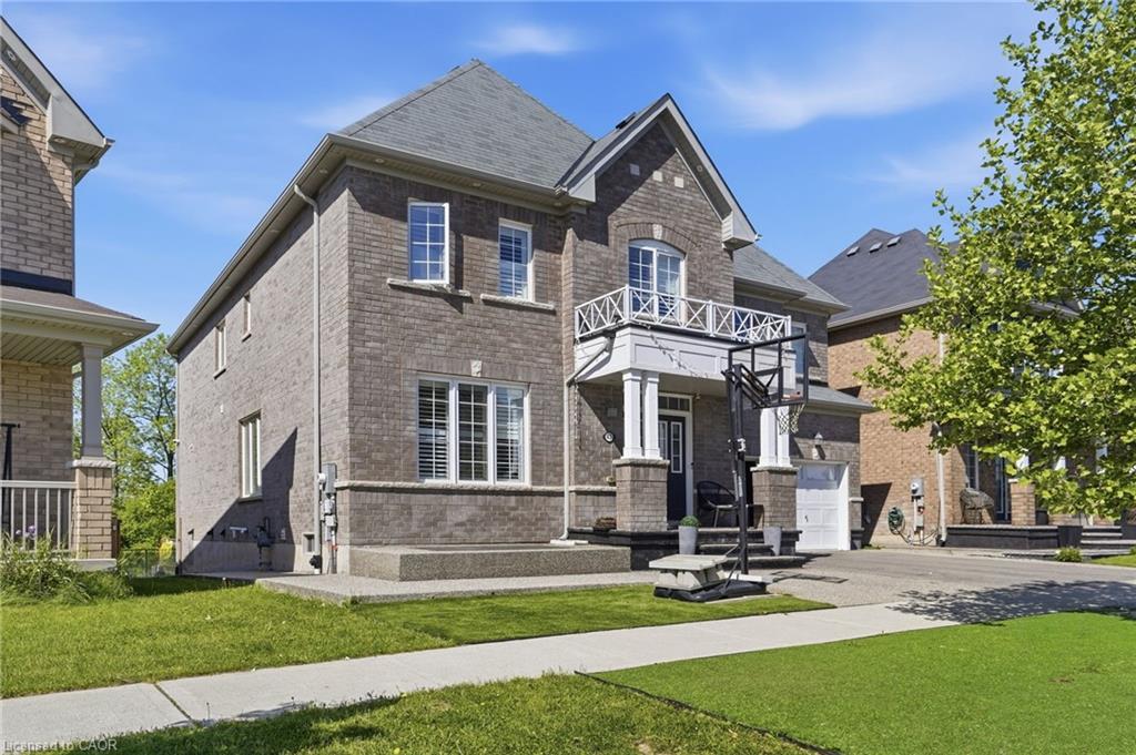 43-fleming-crescent-caledonia-ontario-40837342