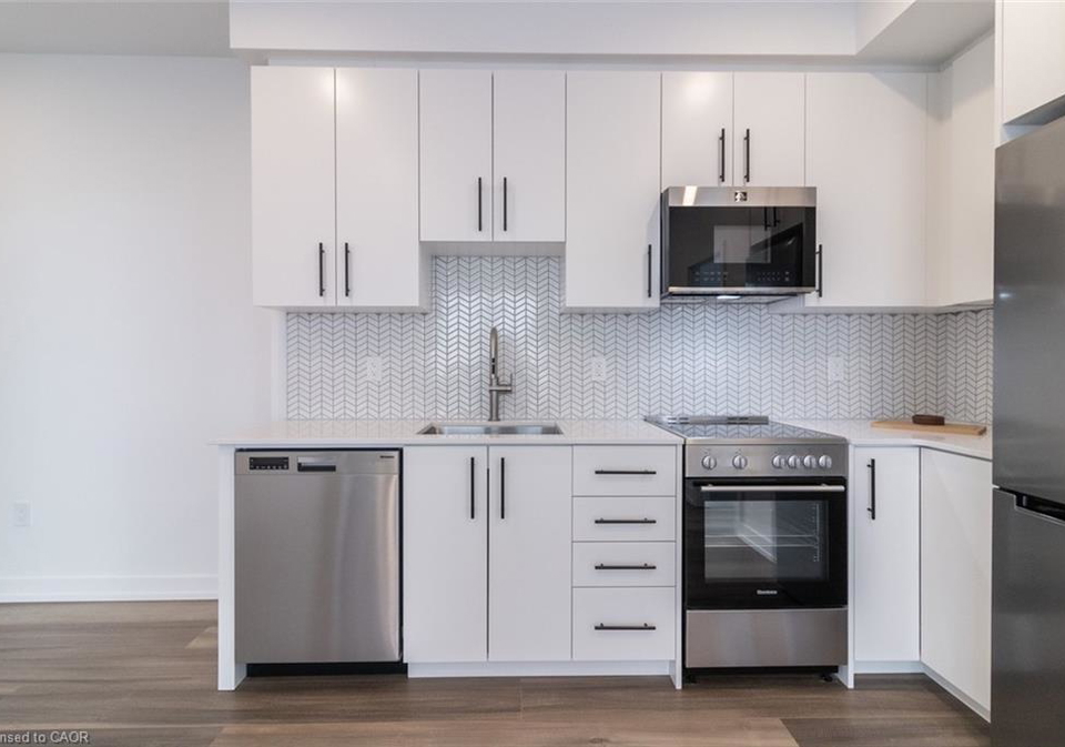 5-wellington-south-street-w-kitchener-ontario-40837343