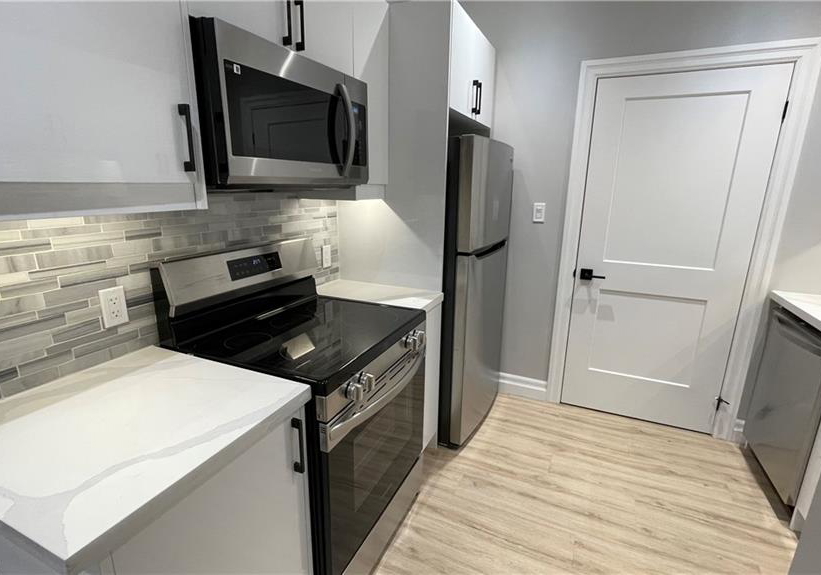69-east-main-street-welland-ontario-40837383