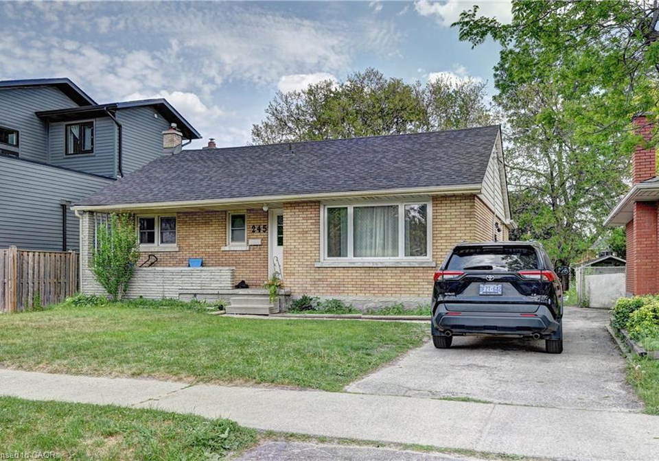 245-eighth-avenue-kitchener-ontario-40837390