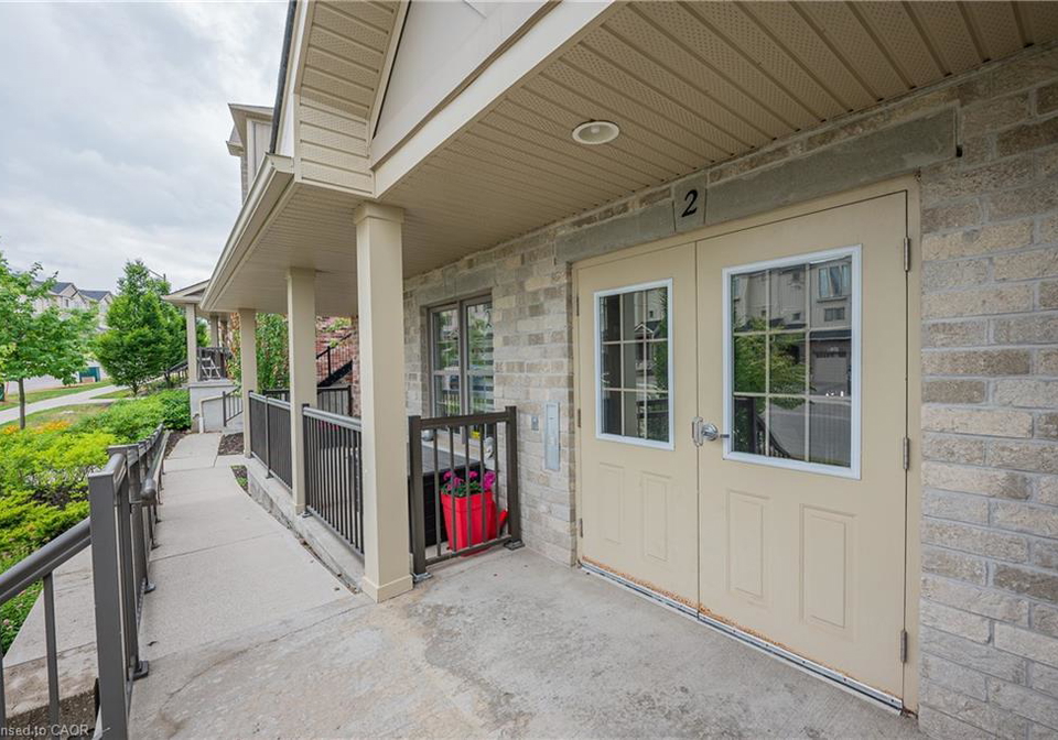 255-maitland-street-kitchener-ontario-40837395