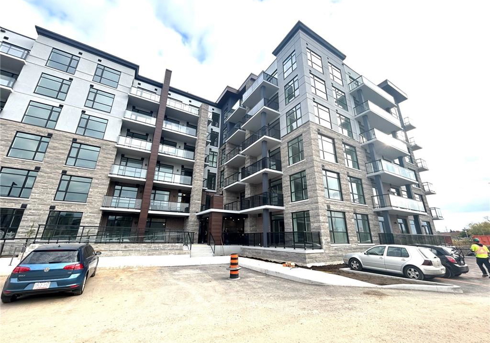 600-north-service-road-stoney-creek-ontario-40837396