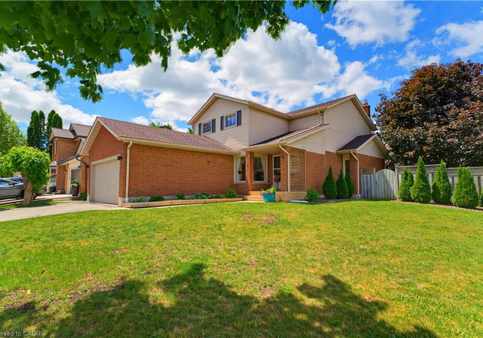 3-alona-avenue-cambridge-ontario-40837407