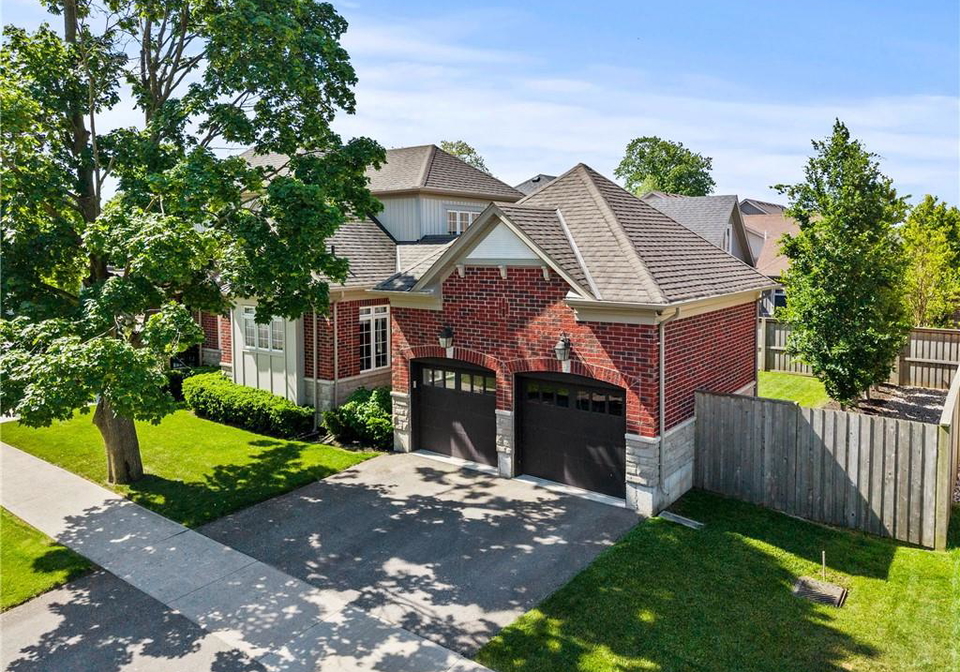 110-john-street-w-niagara-on-the-lake-ontario-40837447