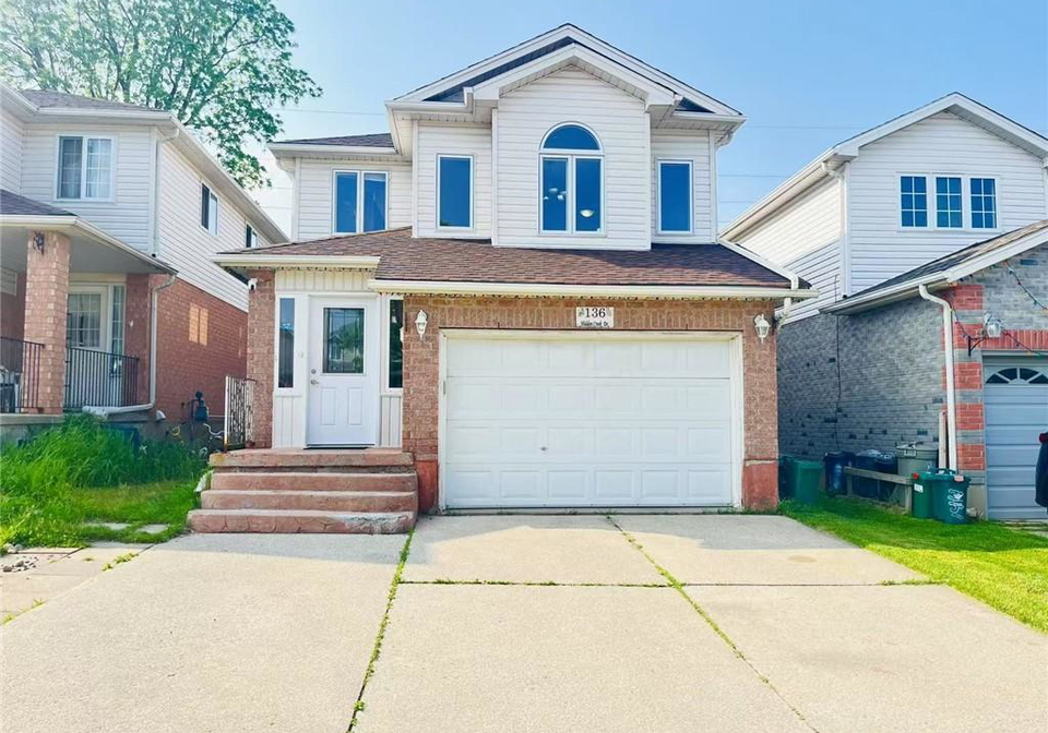 136-hidden-creek-drive-kitchener-ontario-40837449