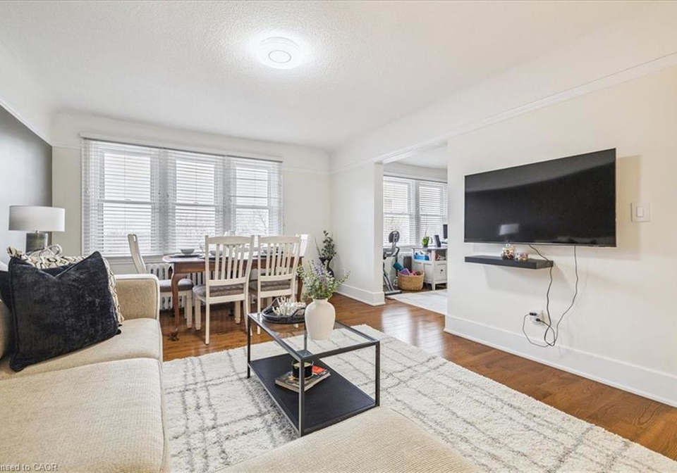 21-mountwood-avenue-hamilton-ontario-40837458