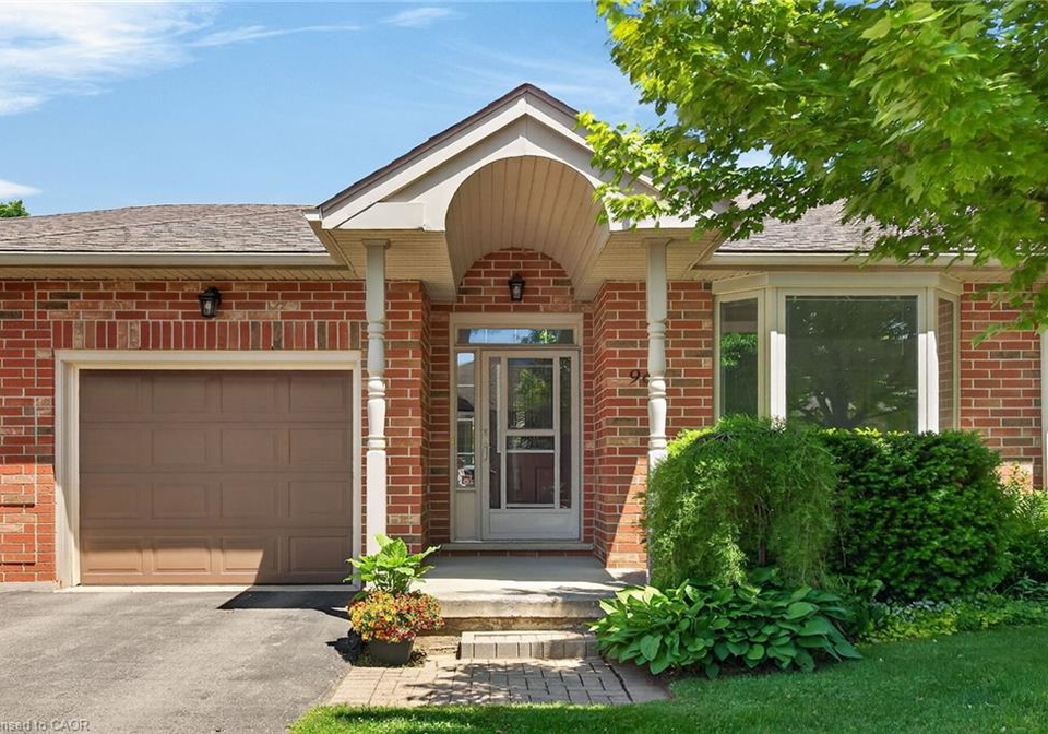 96-bluelagoon-drive-mount-hope-ontario-40837467