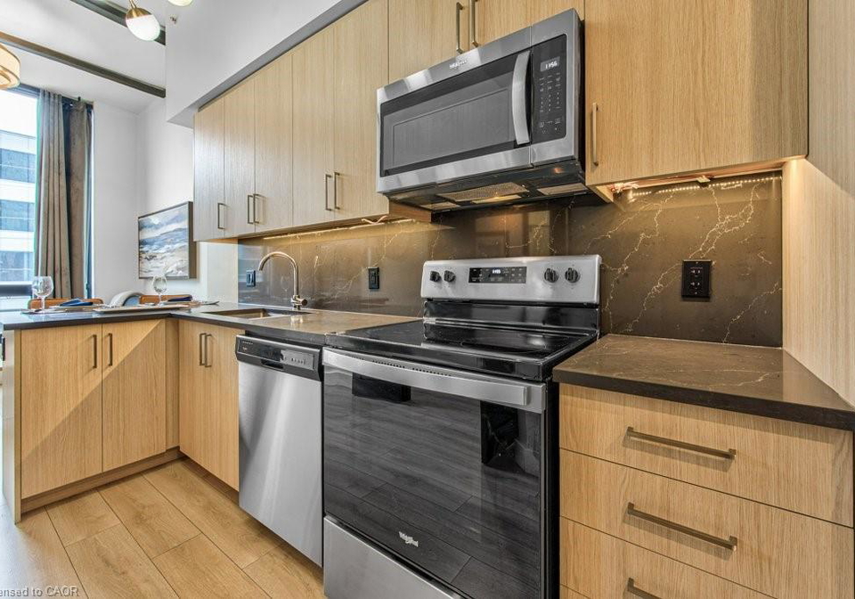 145-columbia-street-w-waterloo-ontario-40837483