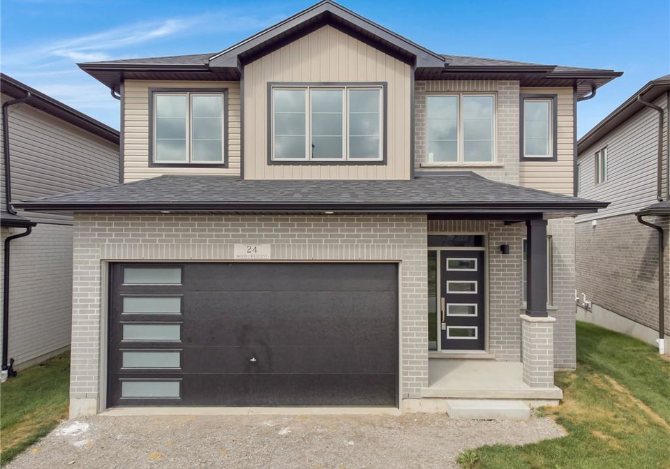 24-moon-crescent-cambridge-ontario-40837509