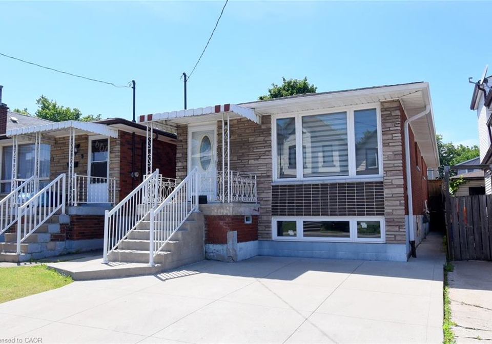 185-rosslyn-avenue-n-hamilton-ontario-40837513