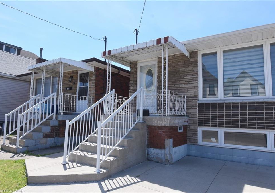 185-rosslyn-avenue-n-hamilton-ontario-40837513