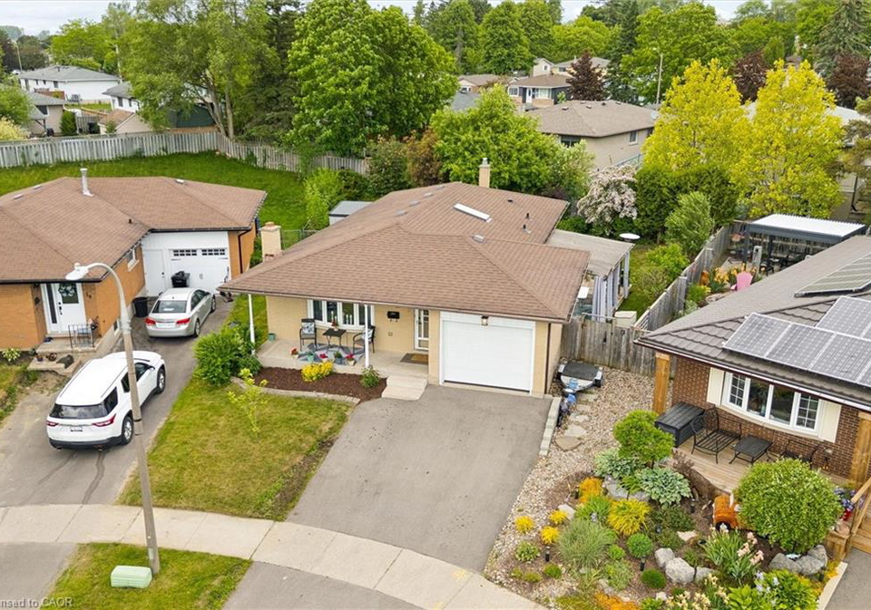 22-brookside-crescent-kitchener-ontario-40837522