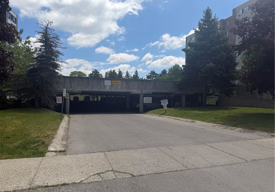 65-highland-crescent-kitchener-ontario-40837537