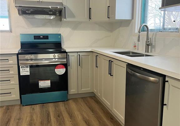 102-massey-avenue-kitchener-ontario-40837539