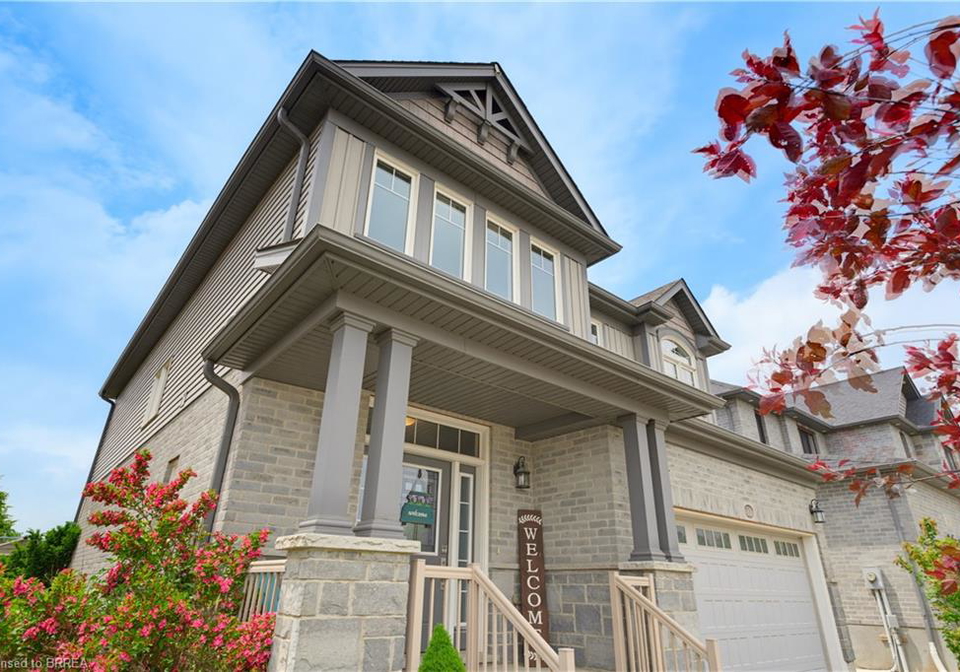 21-irongate-drive-paris-ontario-40837543