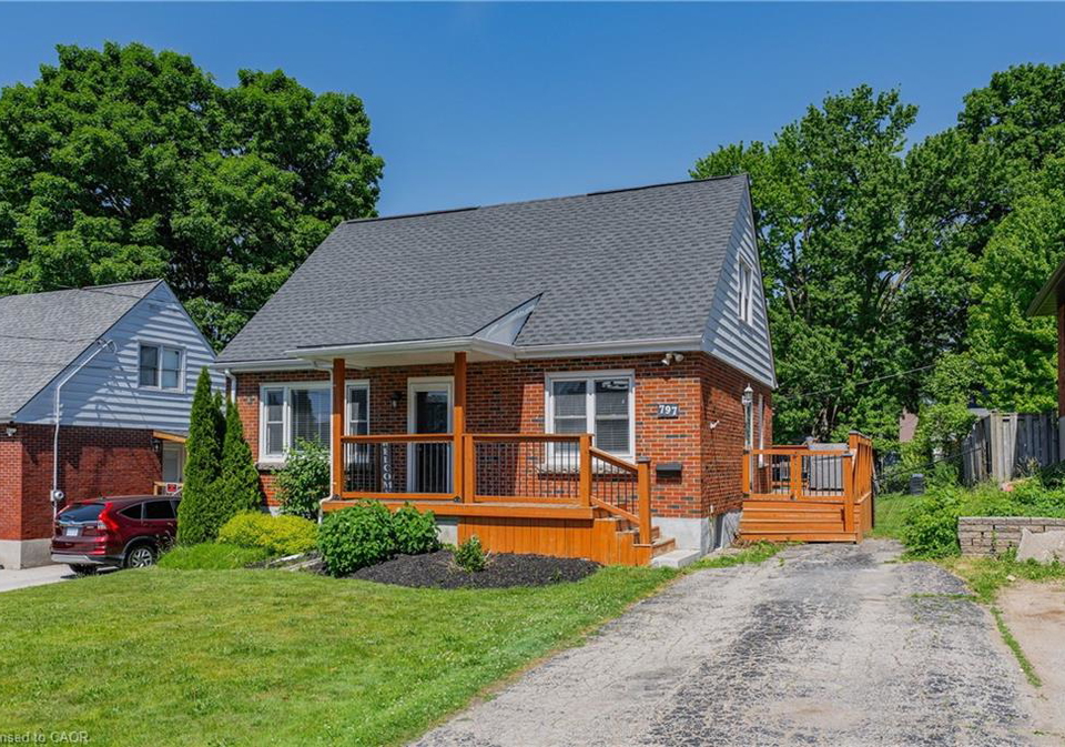 797-bayswater-street-woodstock-ontario-40837548