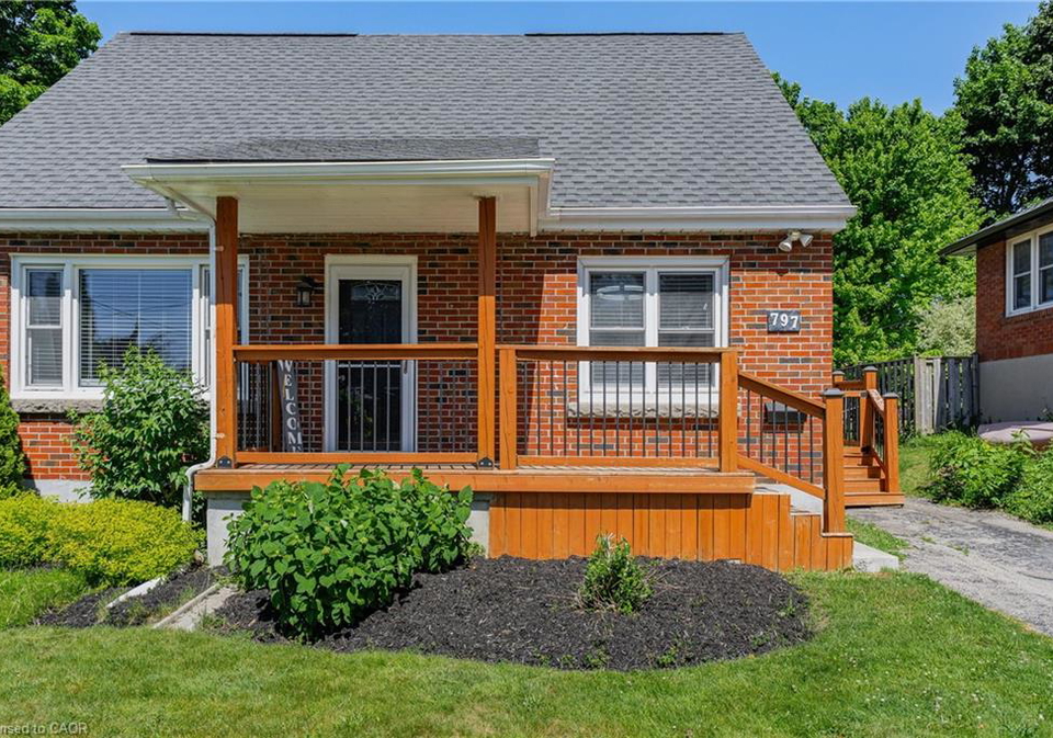 797-bayswater-street-woodstock-ontario-40837548