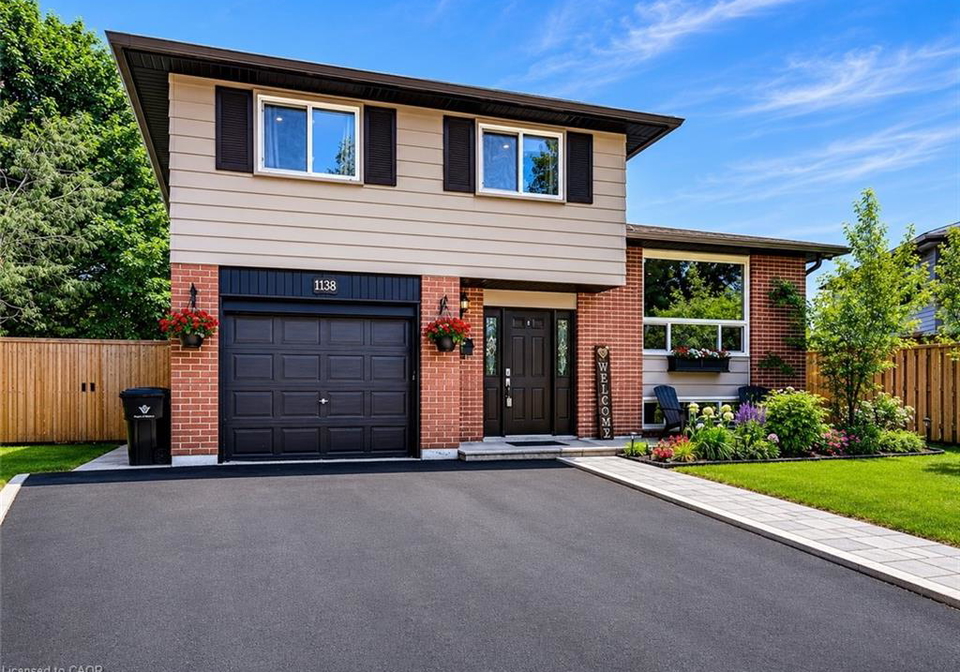 1138-kathlene-court-cambridge-ontario-40837549