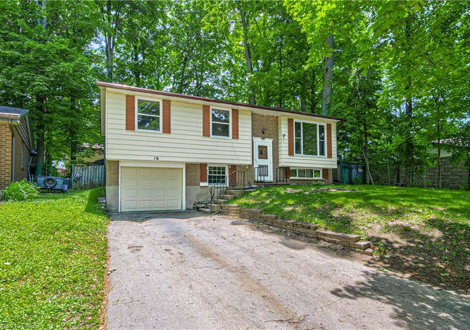 16-dogwood-place-cambridge-ontario-40837592