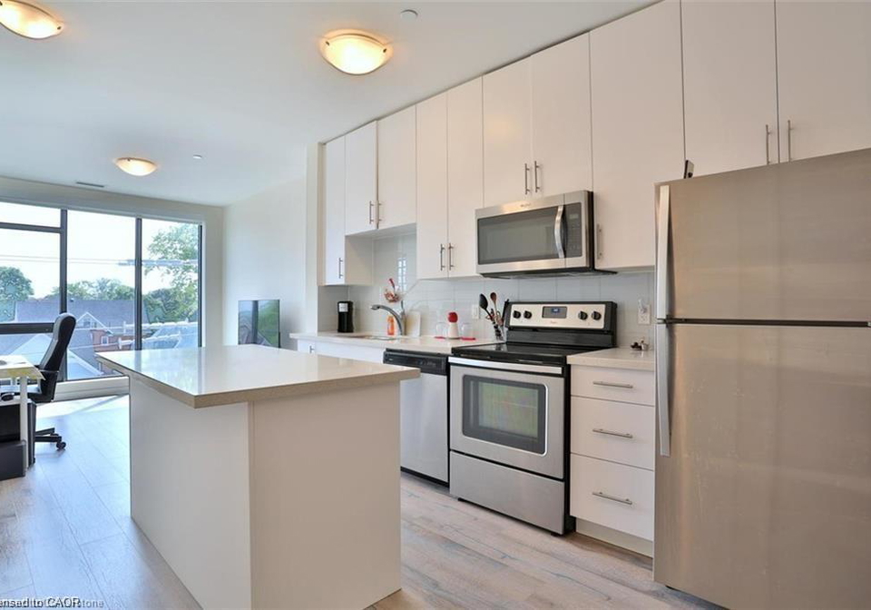 690-king-street-kitchener-ontario-40837593