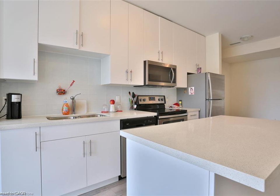 690-king-street-kitchener-ontario-40837593